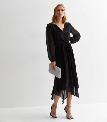 Gini London Black Pleated Hanky Hem Wrap Midi Dress New Look