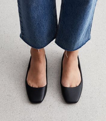 Everlane square hot sale toe flat