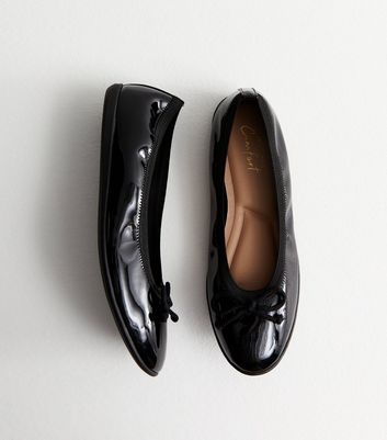 Patent store ballet pumps