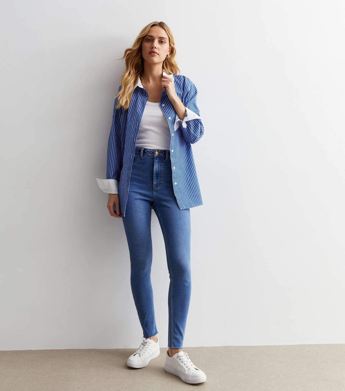 Blue Hallie Super Skinny Jeans Image 2
