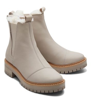 Faux leather chunky outlet boots