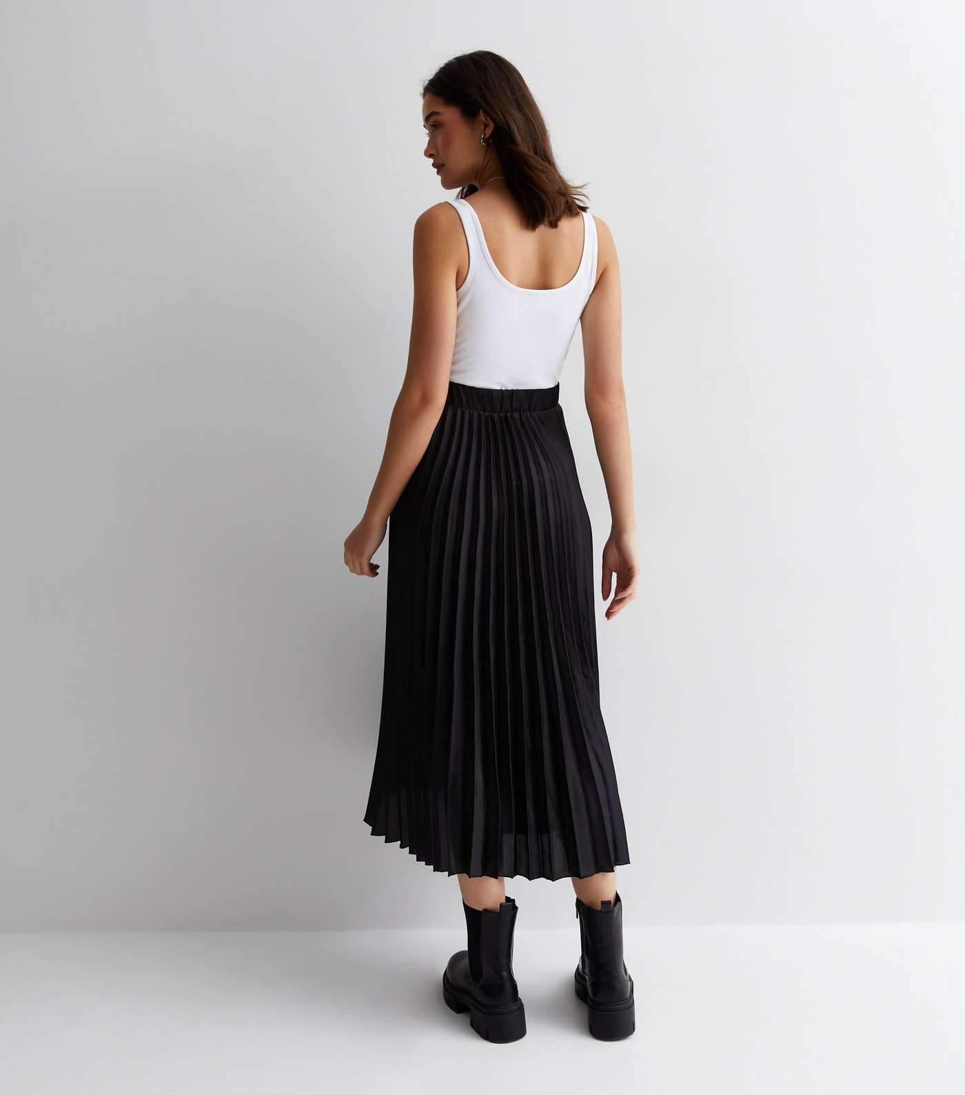 Maternity Black Satin Pleated Midi Skirt Image 4