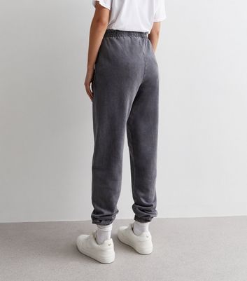 Non cuffed hot sale joggers