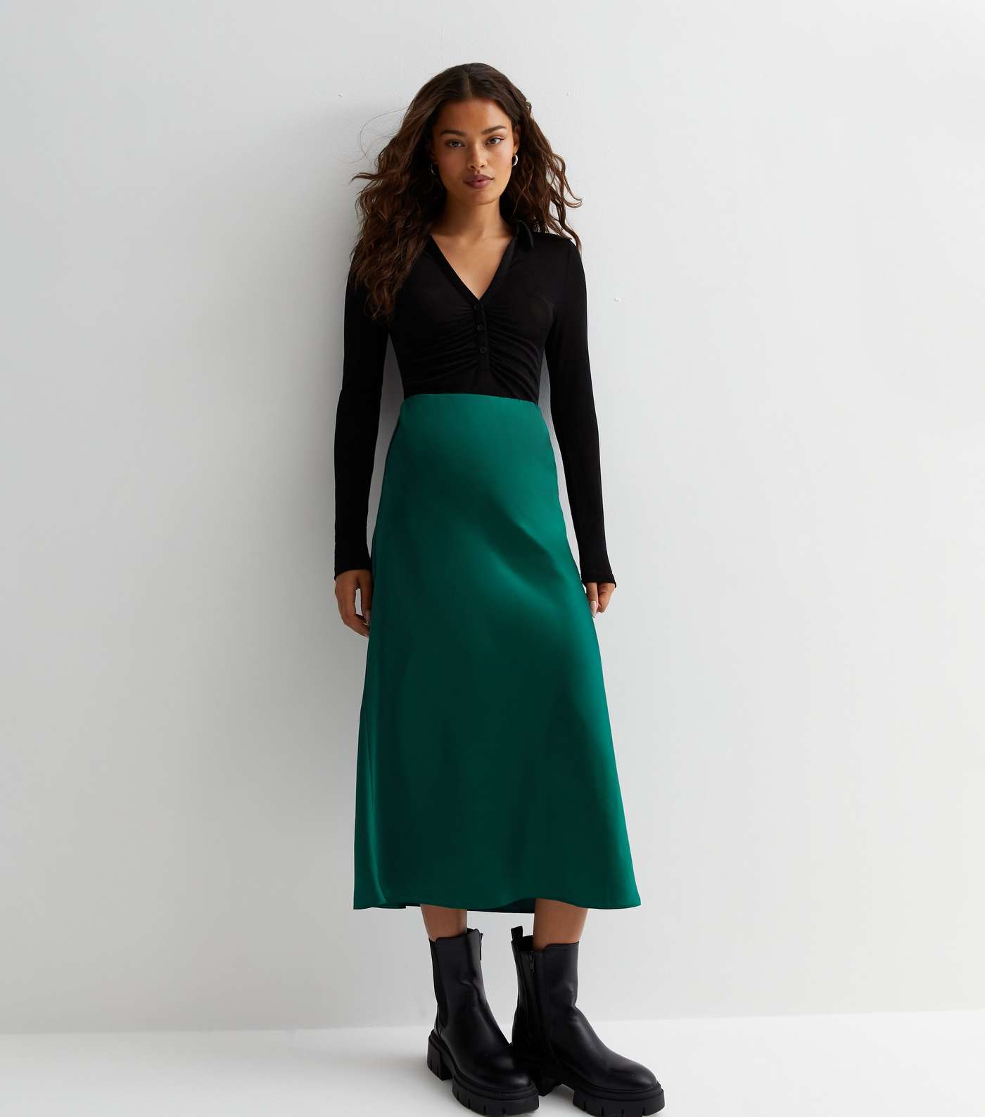 Petite Dark Green Satin Bias Cut Midi Skirt Image 3