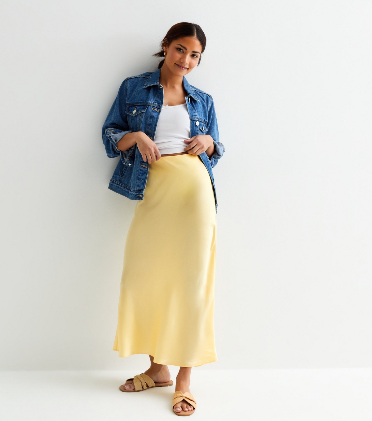 Women's Petite Pale Yellow Satin Bias Cut Midi Skirt New Look