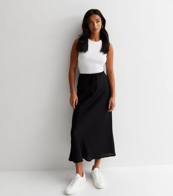 Petite Black Textured Satin Tie Waist Midaxi Skirt New Look