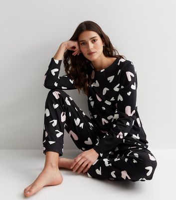 Black Jogger Pyjama Set with Heart Print New Look