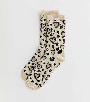 Cream Heart Leopard Print Socks New Look