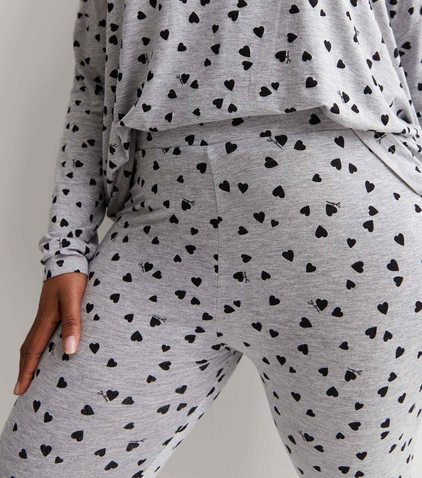 Curves Pale Grey Leggings Pyjama Set with Heart Print Image 3
