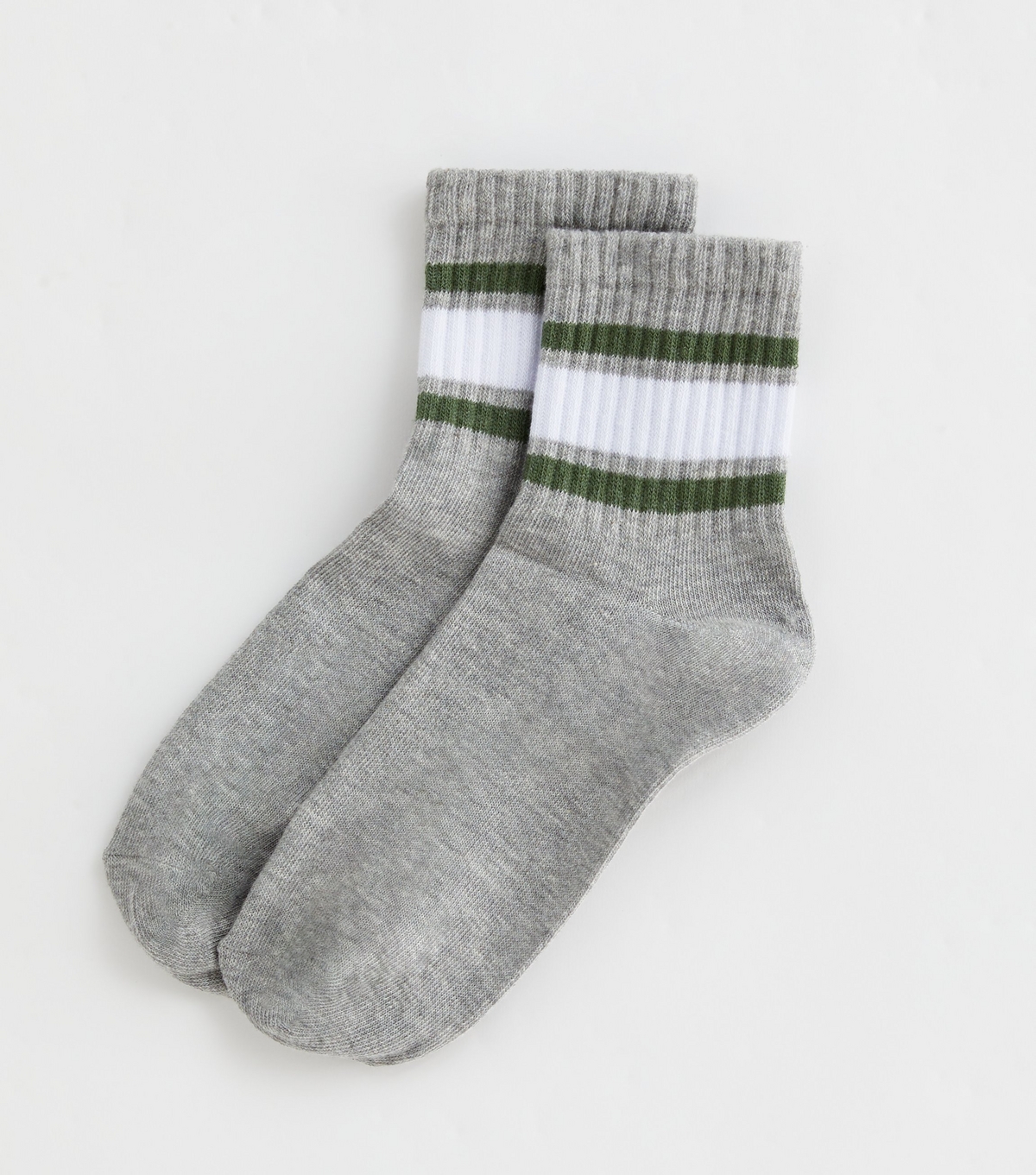 Pale Grey Stripe Tube Socks New Look