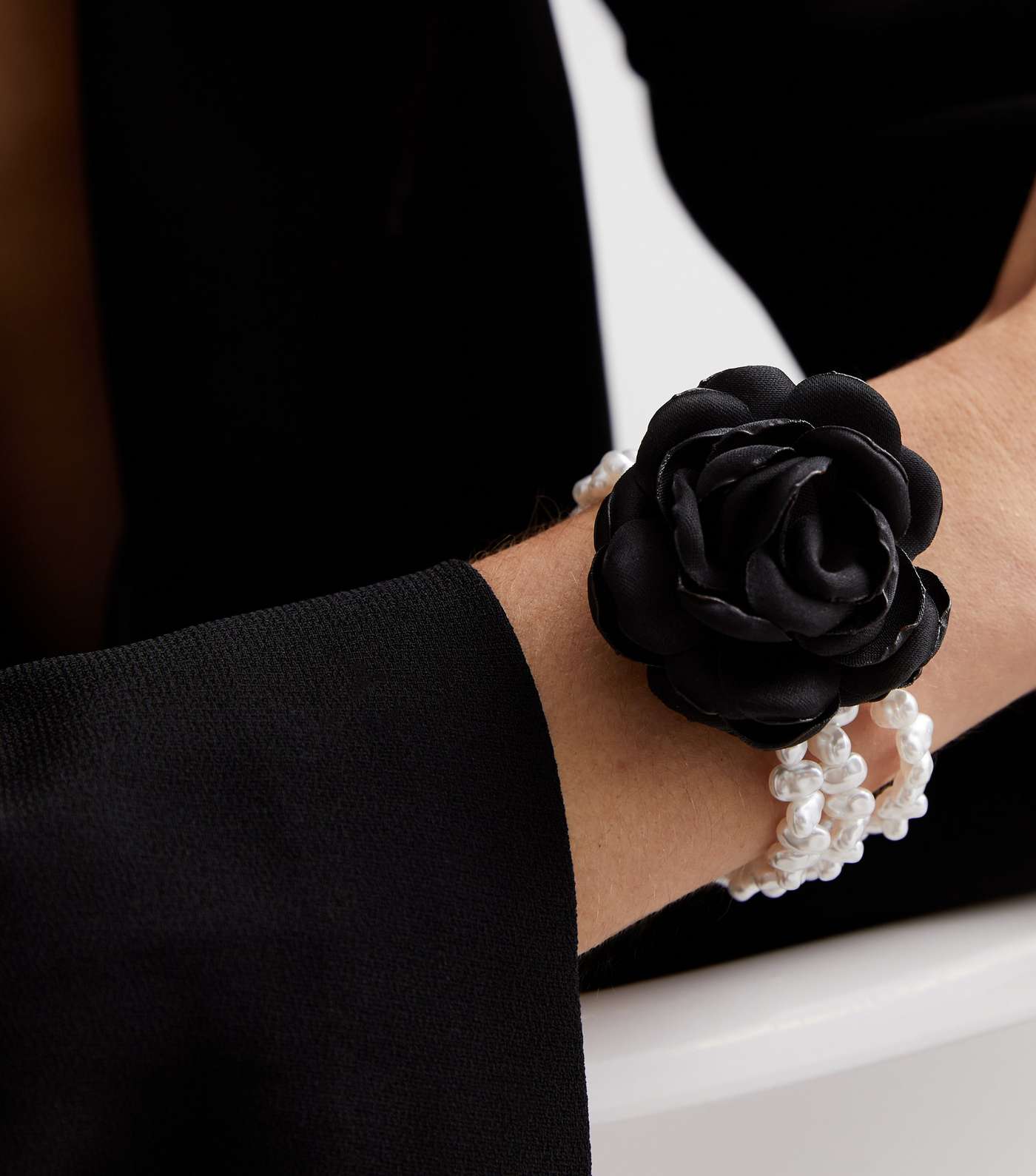 Black Faux Pearl Flower Corsage Bracelet Image 2