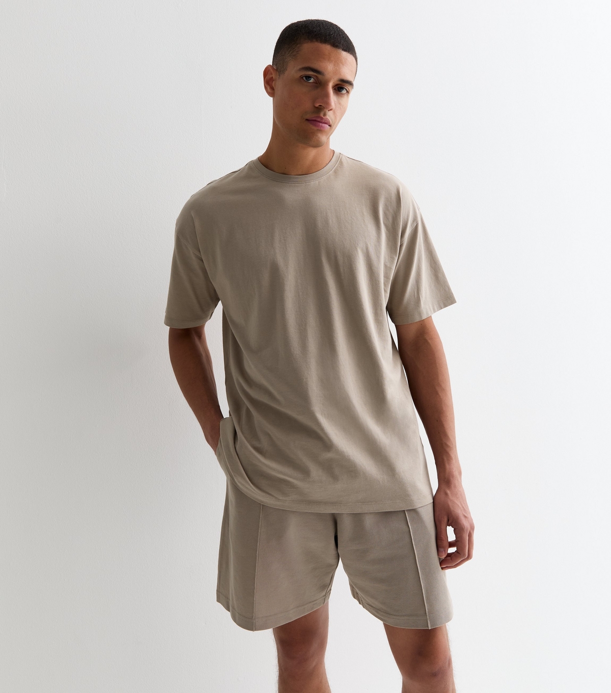 Men's Light Brown Relaxed Fit Cotton Pintuck Drawstring Shorts New Look