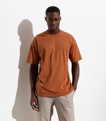 Oversized t shirt outfit men online