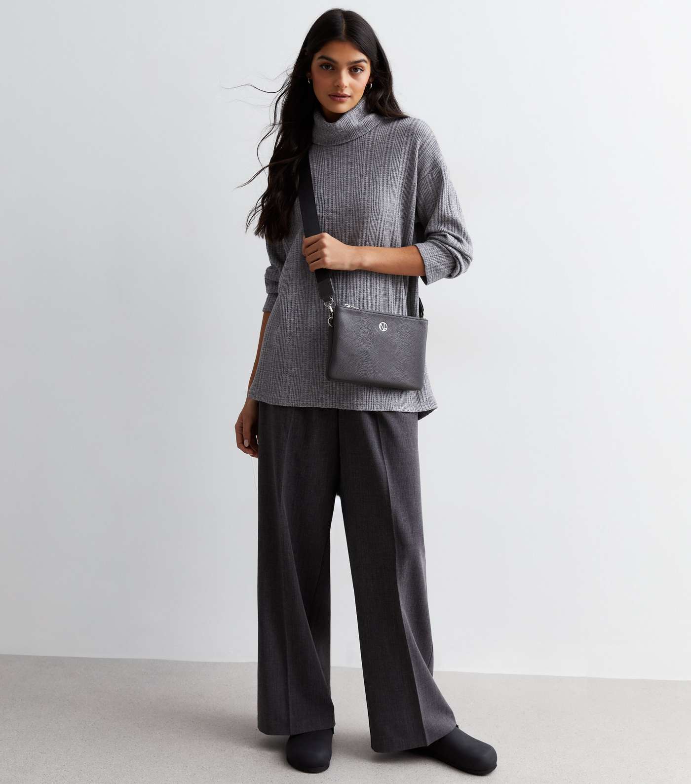 Grey Textured Fine Knit Roll Neck Longline Jumper Image 3