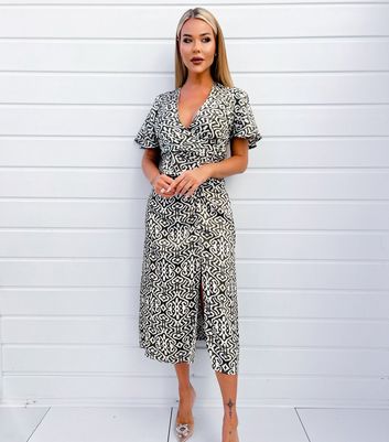 AX Paris Green Abstract Print Split Hem Midi Dress | New Look