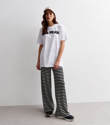 Linen Look Stripe Relaxed Fit Wide Leg Tailored Trousers | boohoo