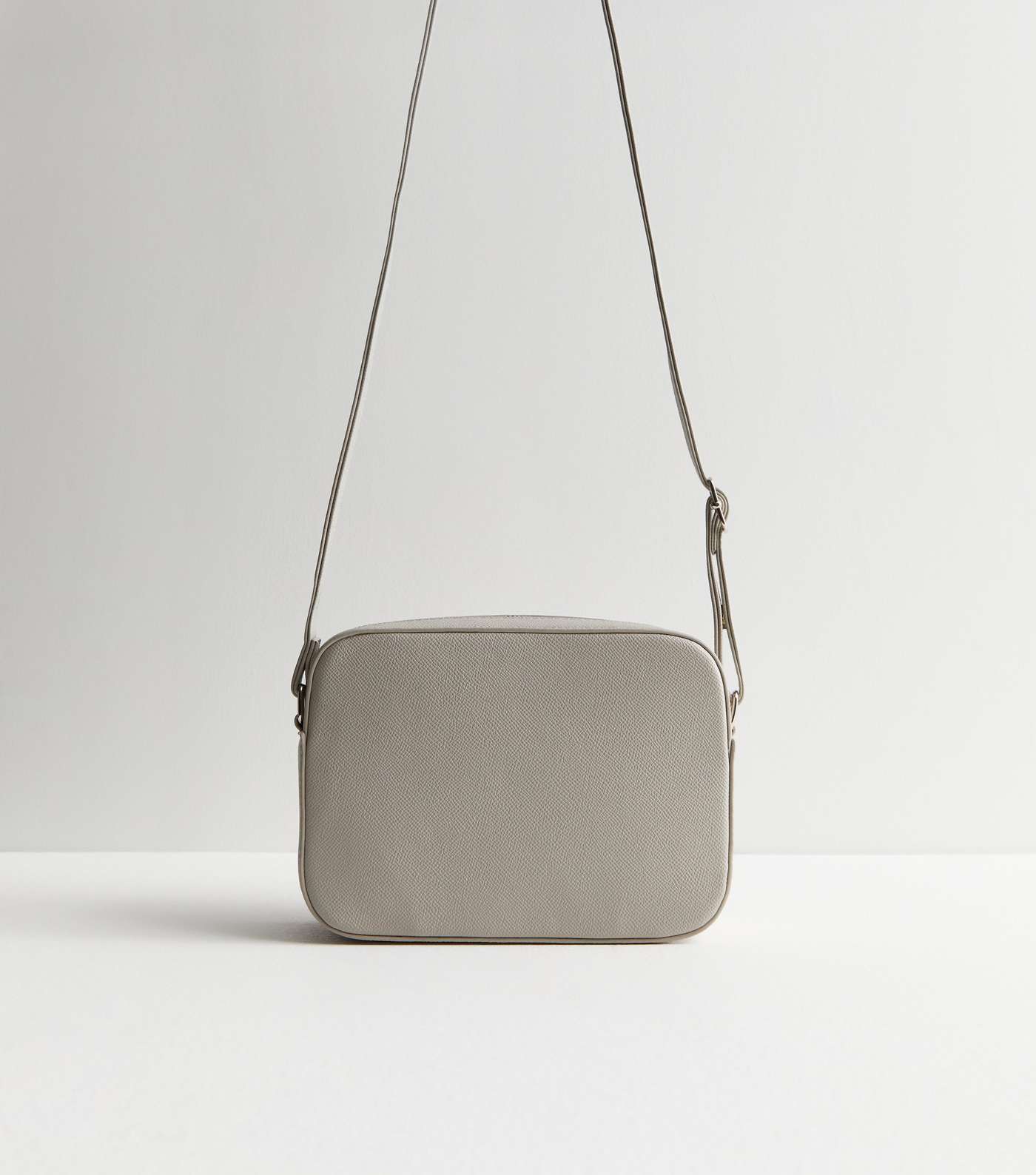 Grey Leather-Look Camera Cross Body Bag and Purse Image 4