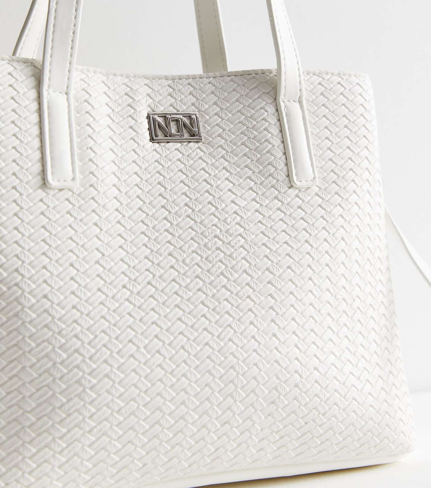 White Leather-Look Woven cross Body Tote Bag Image 3