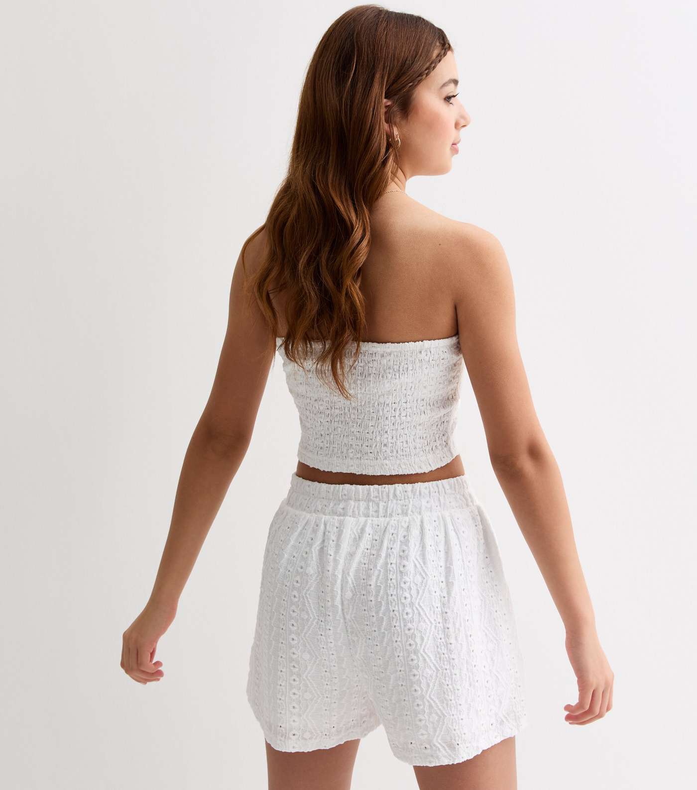 Girls White Broderie Bandeau Crop Top Image 4
