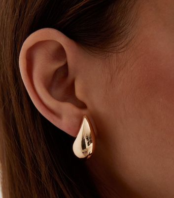 Teardrop stud earrings deals gold