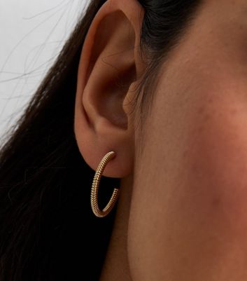 6 Pack Gold Textured Mixed Hoop Earrings New Look
