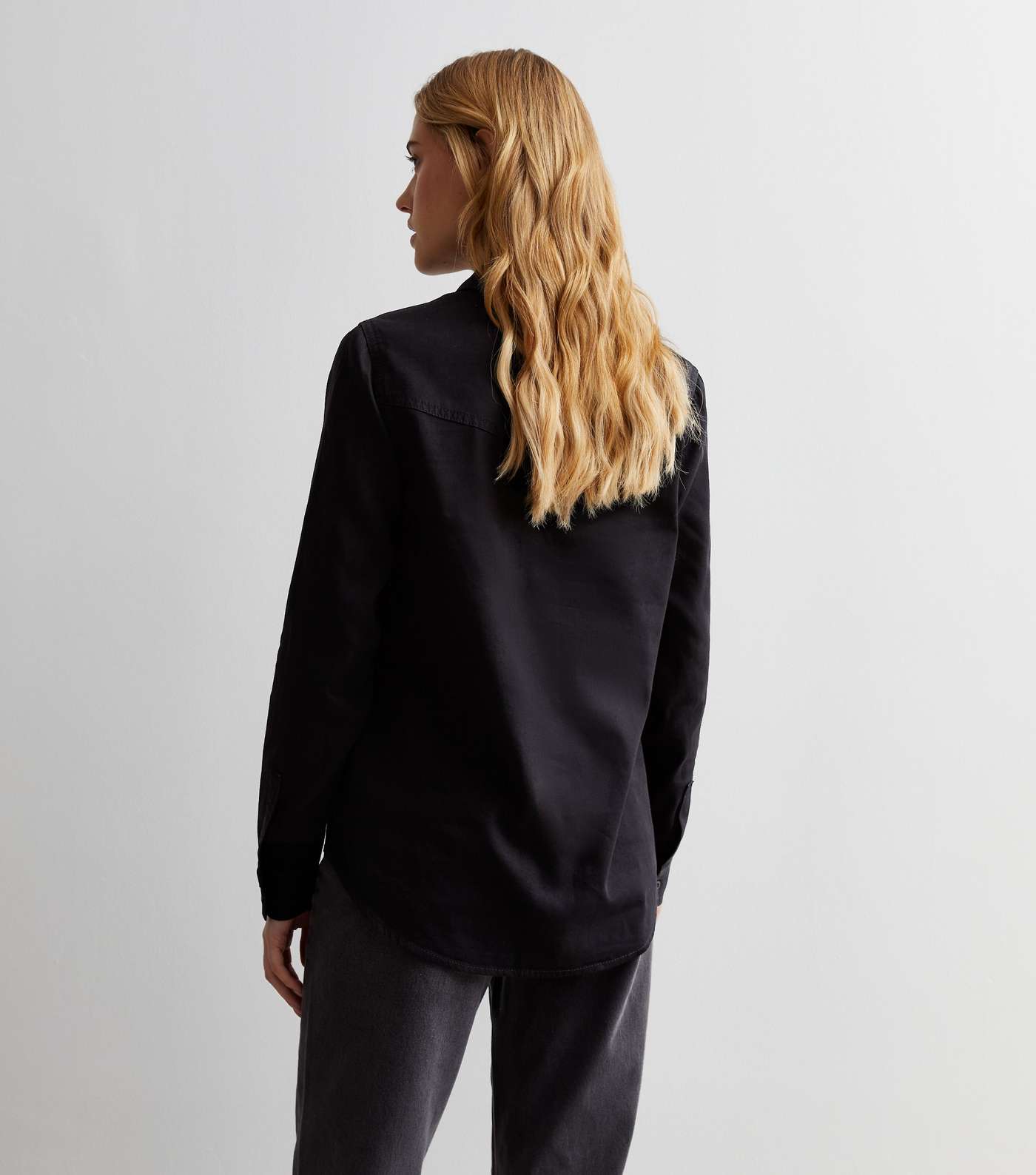 Black Long Sleeve Lightweight Denim Shirt | New Look