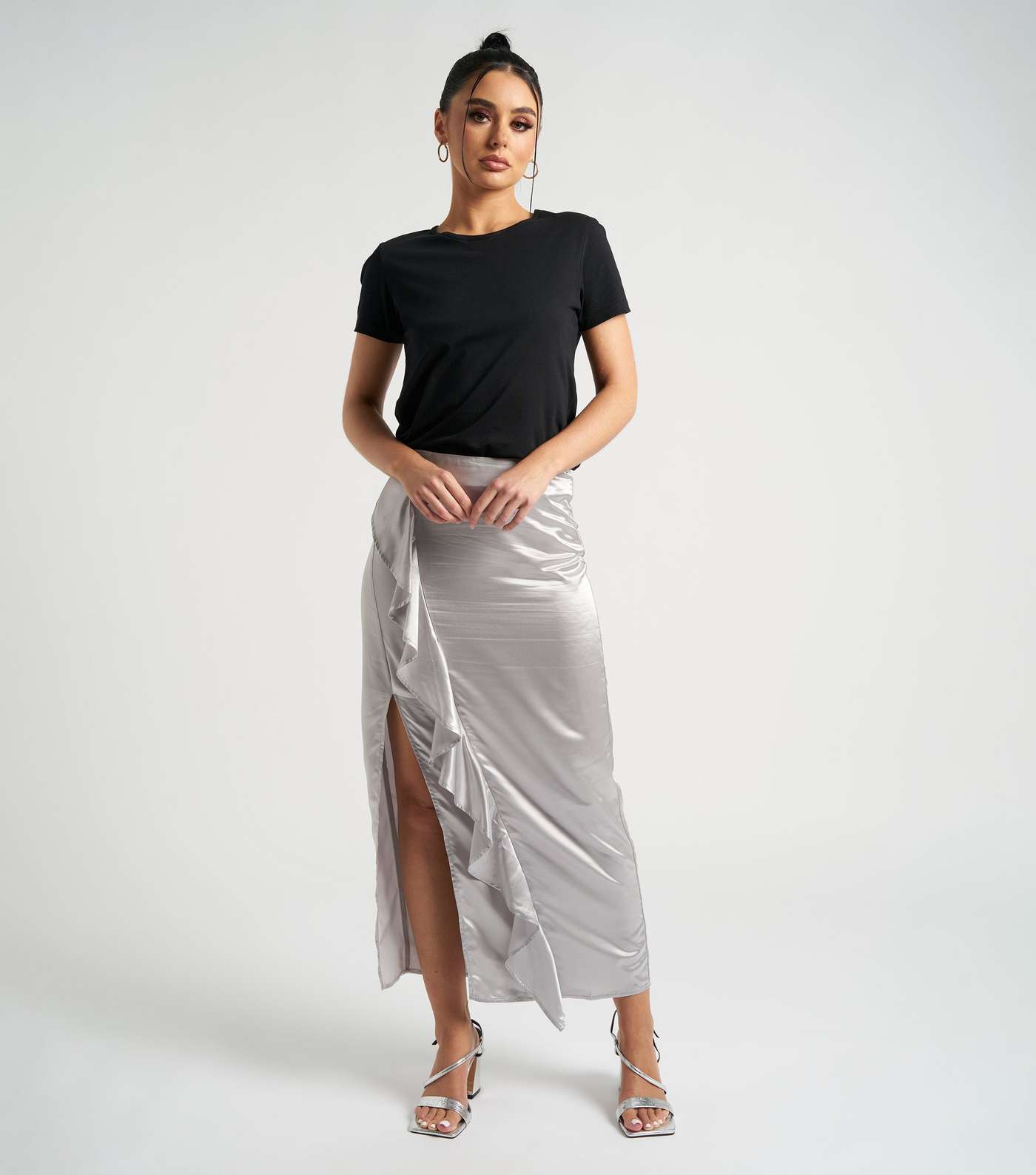 Urban Bliss Silver Satin Side Ruffle Split Hem Midaxi Skirt Image 3