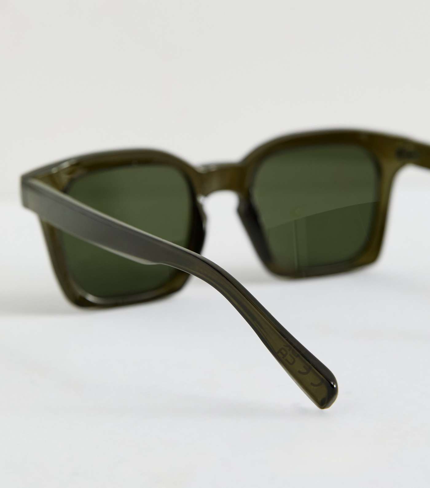 Dark Green Square Frame Sunglasses Image 4