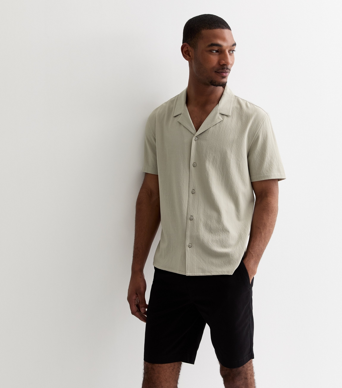 Men's Light Grey Relaxed Seersucker Short Sleeve Shirt New Look