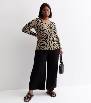 ONLY Curves Stone Tiger Print Long Sleeve Top New Look
