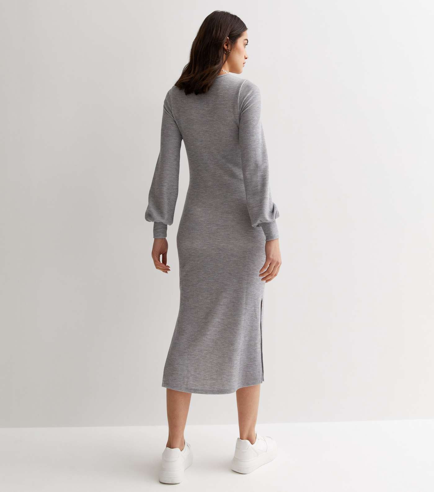 Maternity Grey Ribbed Puff Sleeve Midi Dress Image 4