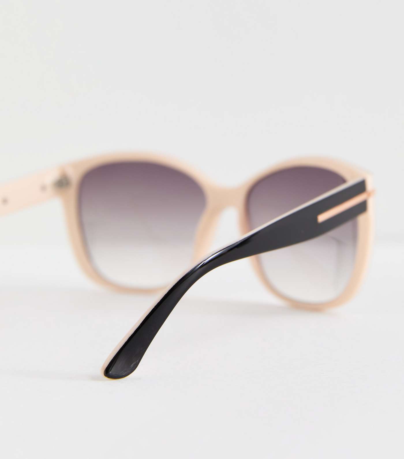 Black Contrast Square Frame Sunglasses Image 4