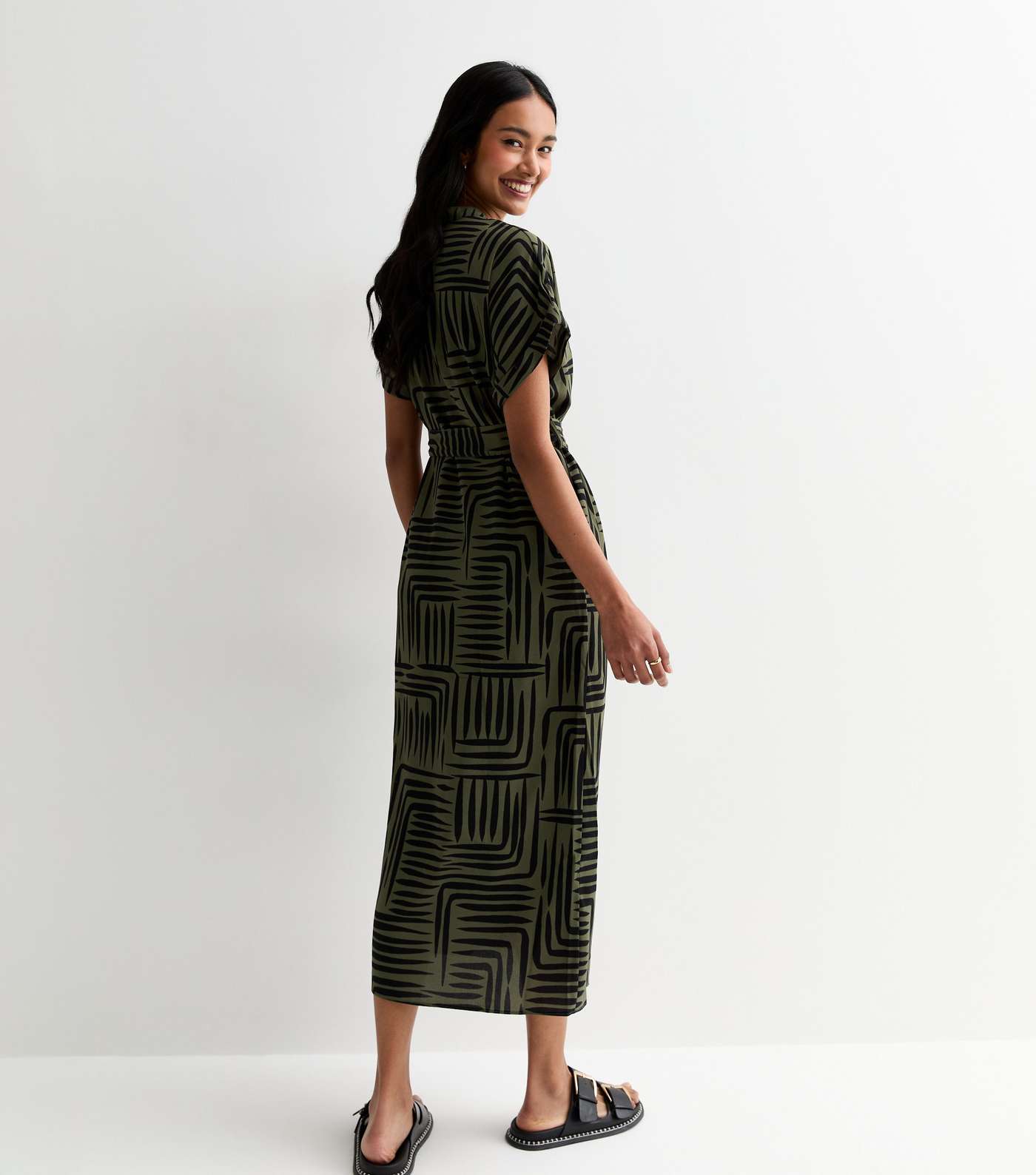 Green Abstract Print Short Sleeve Belted Midi Dress Image 4