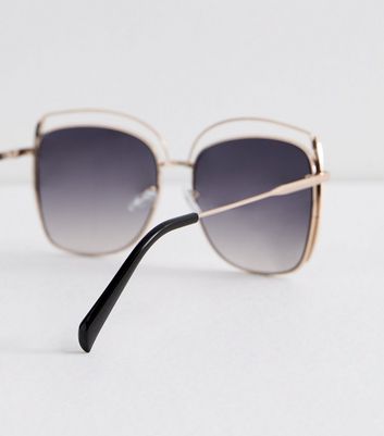Gold Curved Frame Sunglasses New Look