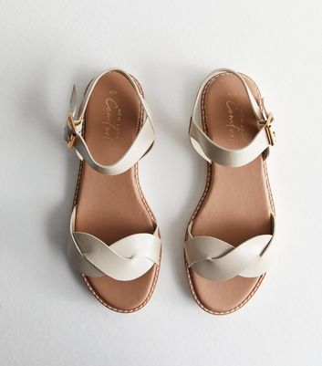 How to pick the best women's sandals with arch support, according to experts