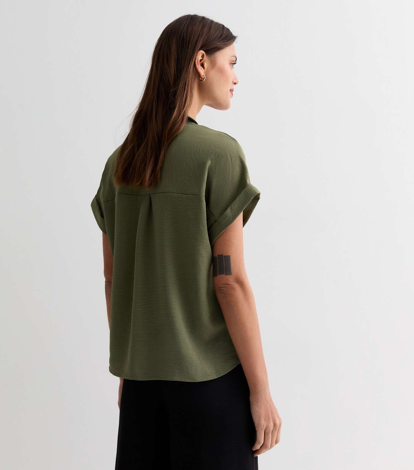 Olive Short Sleeve Shirt Image 4