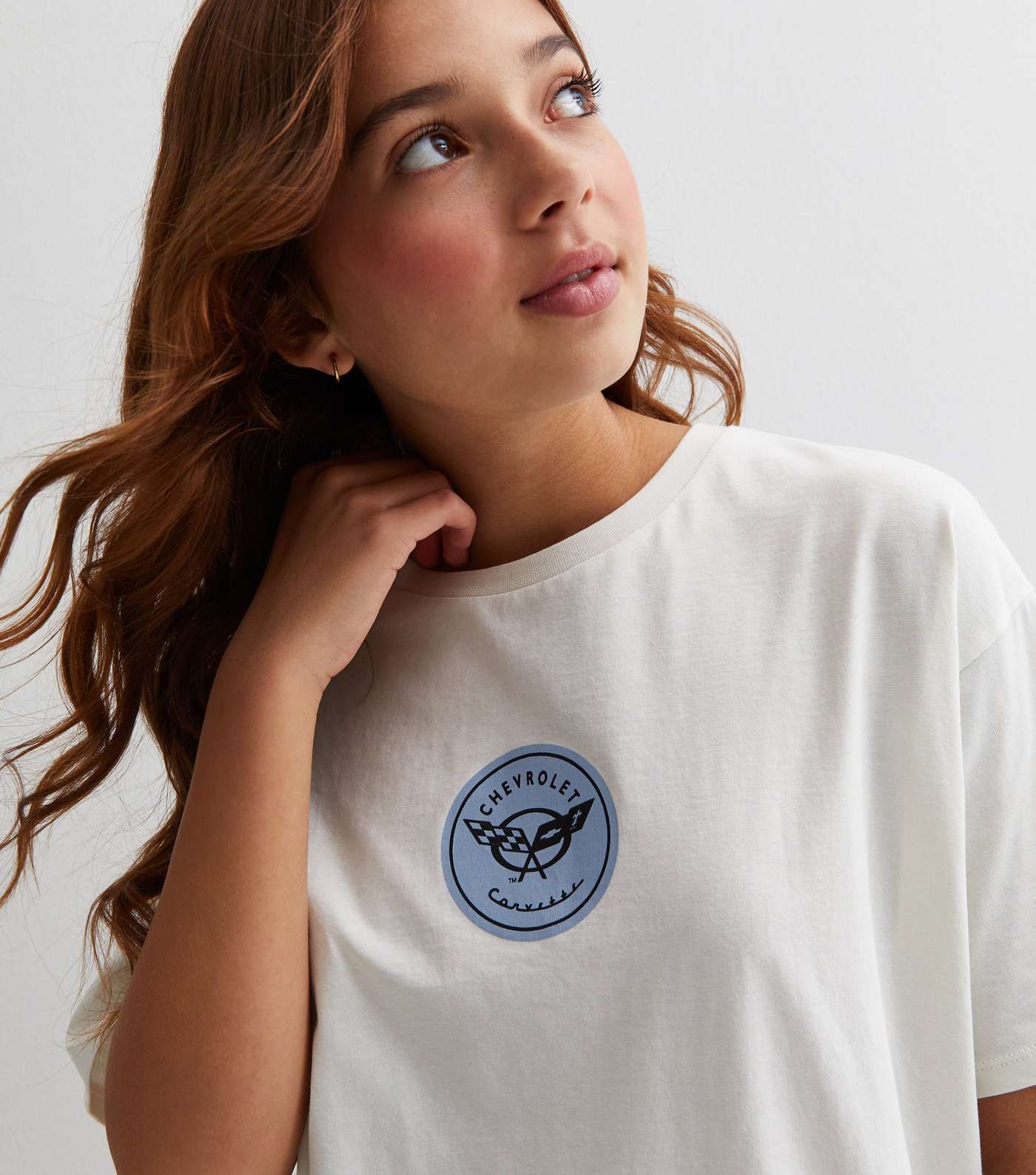 Girls White Cotton Chevrolet Logo Oversized T-Shirt Image 3