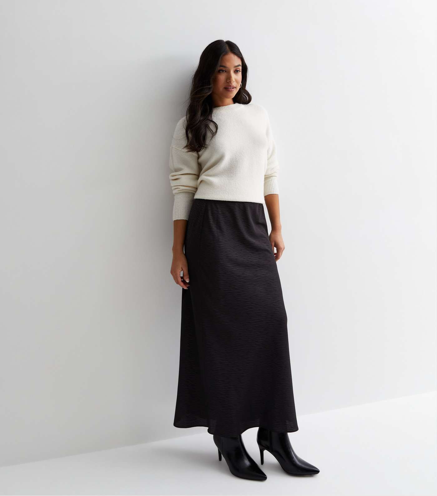 Petite Black Jacquard Satin Bias Cut Maxi Skirt Image 3