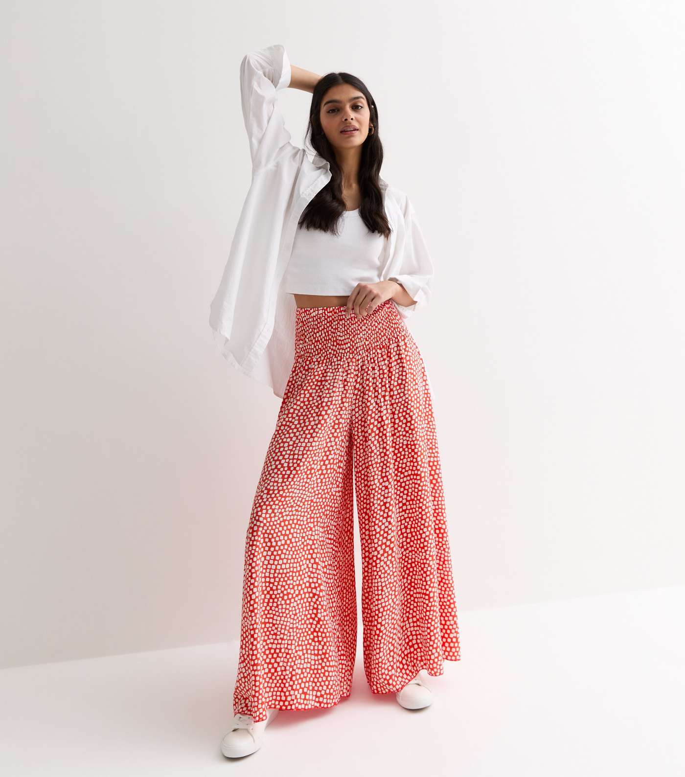 Red Square Print Shirred Wide Leg Trousers