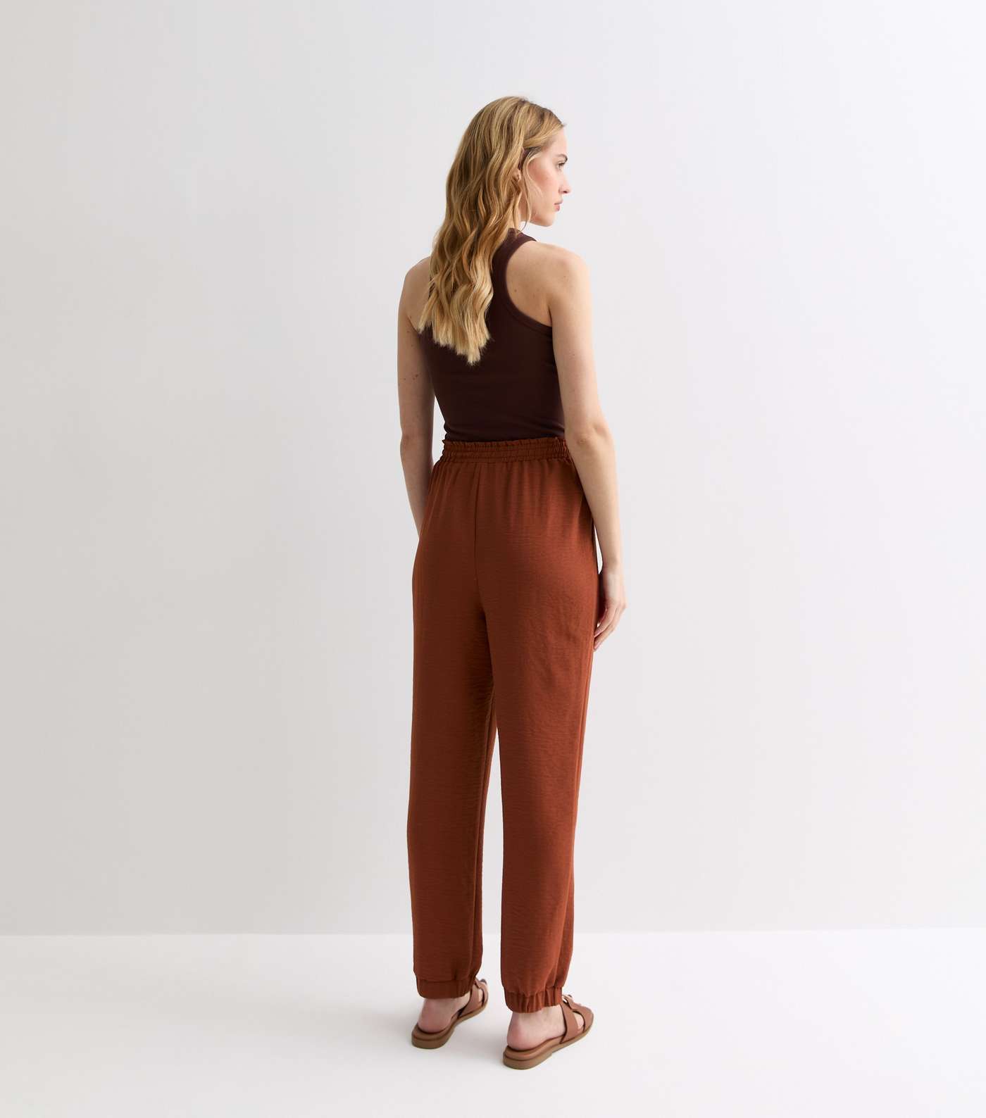 Rust Drawstring Tapered Joggers Image 4