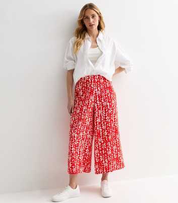 Red Abstract Print Wide Leg Crop Trousers