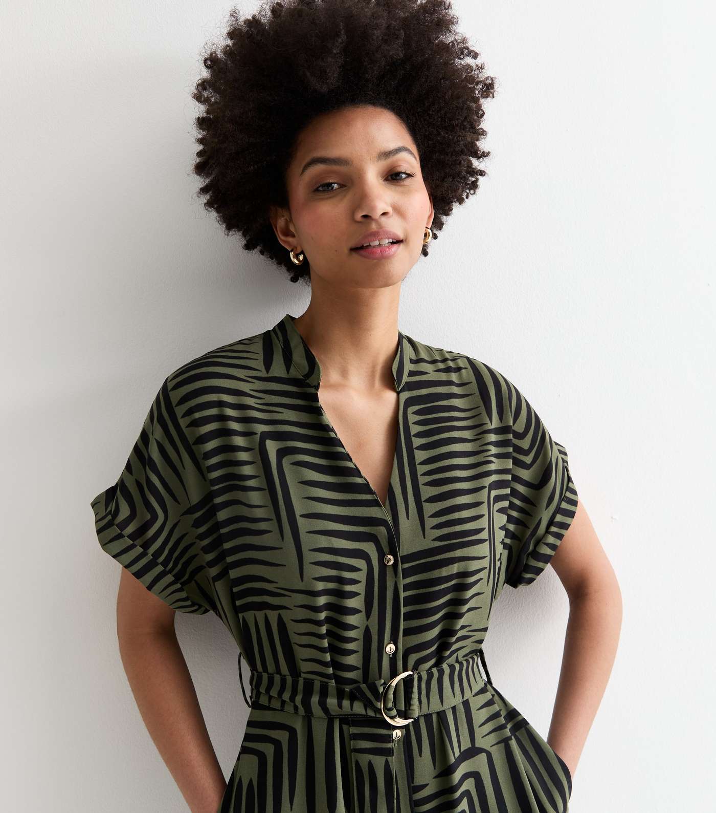 Tall Green Abstract Print Short Sleeve Belted Midi Dress Image 2