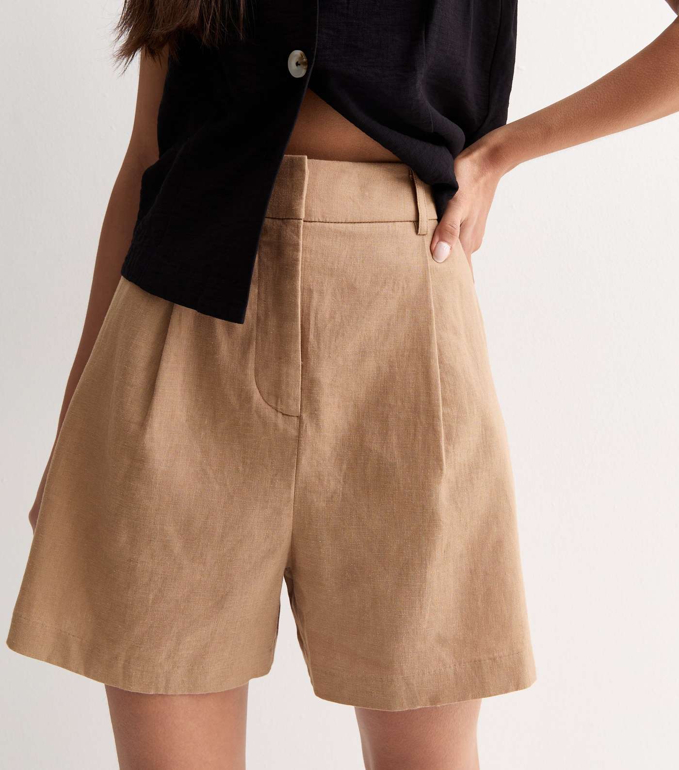 Camel Linen Blend Tailored Shorts Image 4