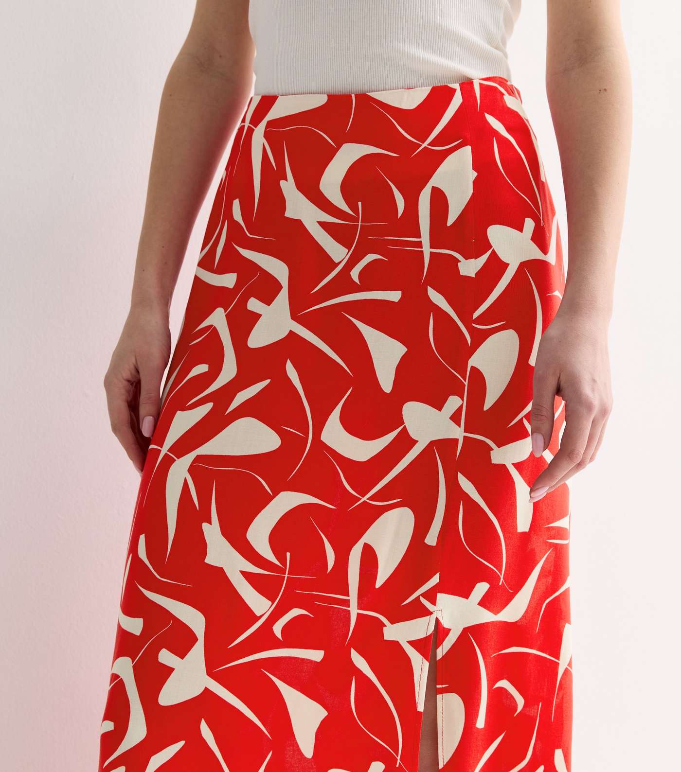 Red Abstract Print High Waist Split Hem Midi Skirt Image 2