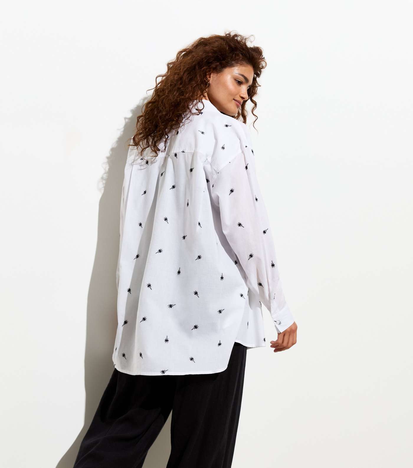 White Cotton Embroidered Palm Print Long Sleeve Shirt Image 4