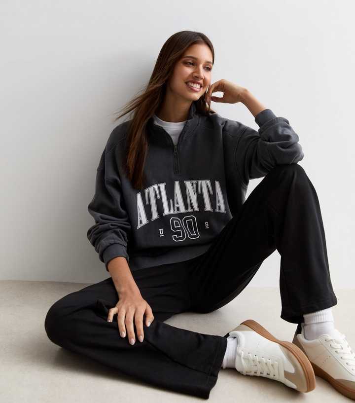 Logo 1/2 Zip Sweatshirt