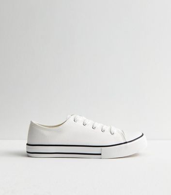 Wide Fit White Canvas Lace Up Trainers New Look