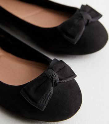 Wide Fit Black Suedette Bow Front Ballerina Pumps New Look