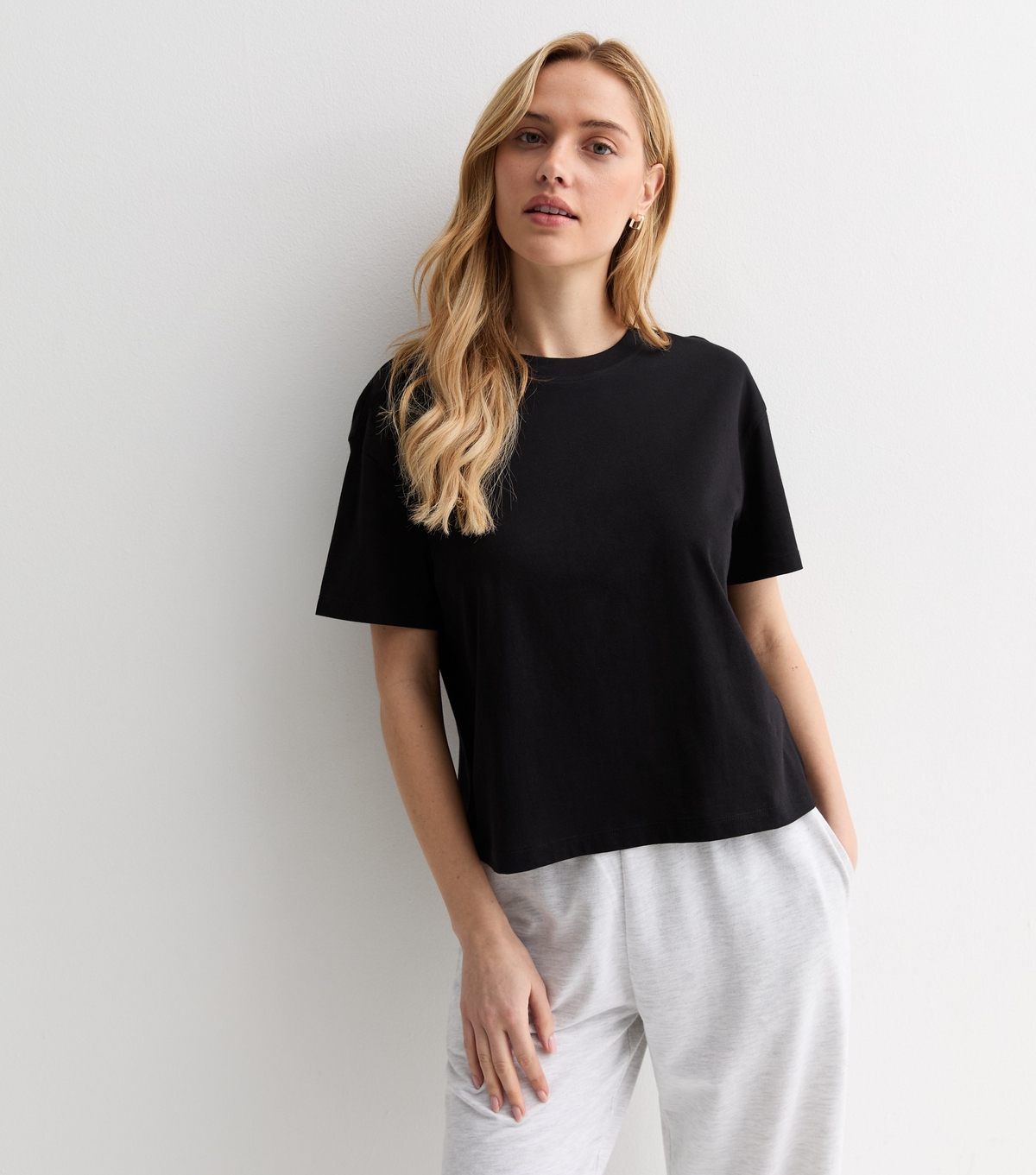 Women's Black Boxy Cotton T-Shirt New Look