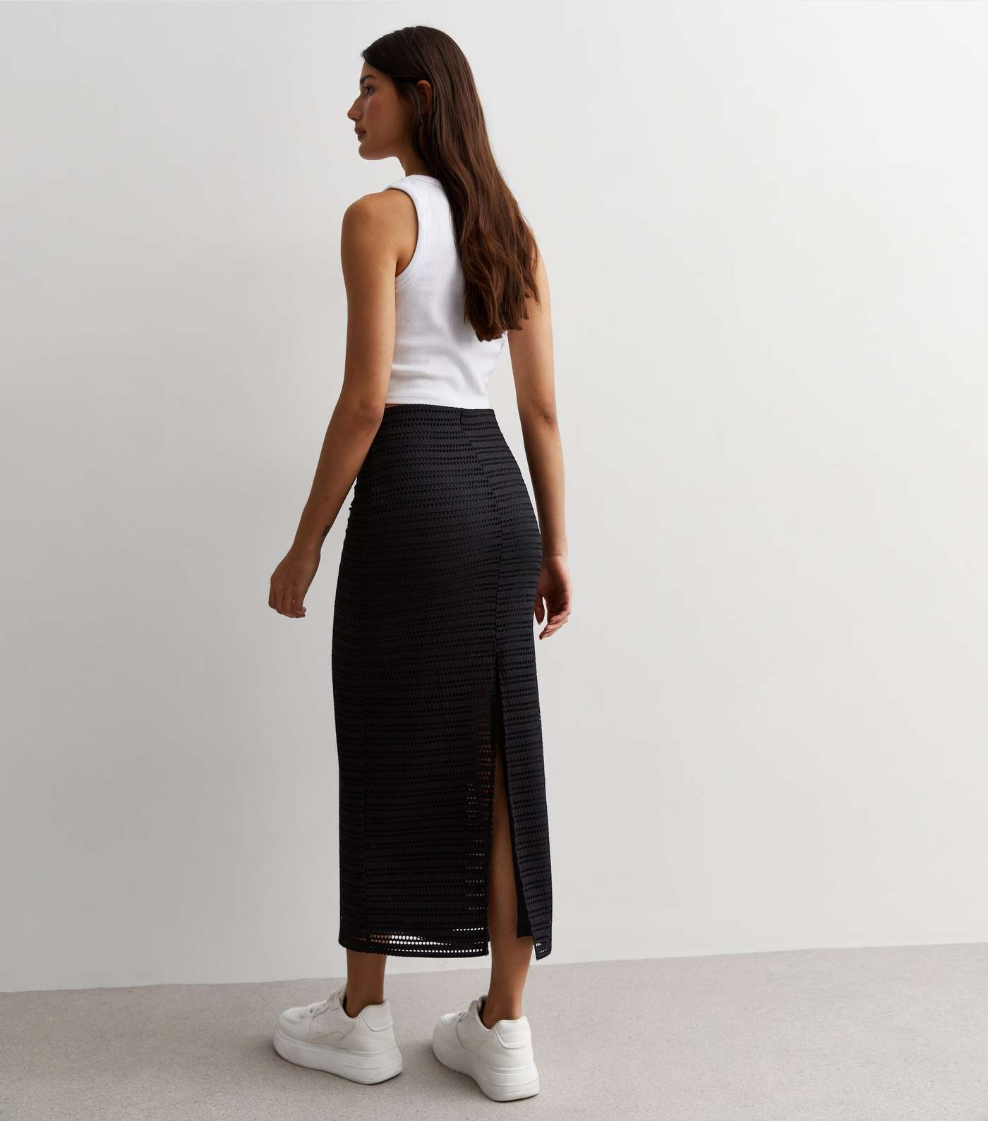 Black Crochet High Waist Midi Skirt Image 4